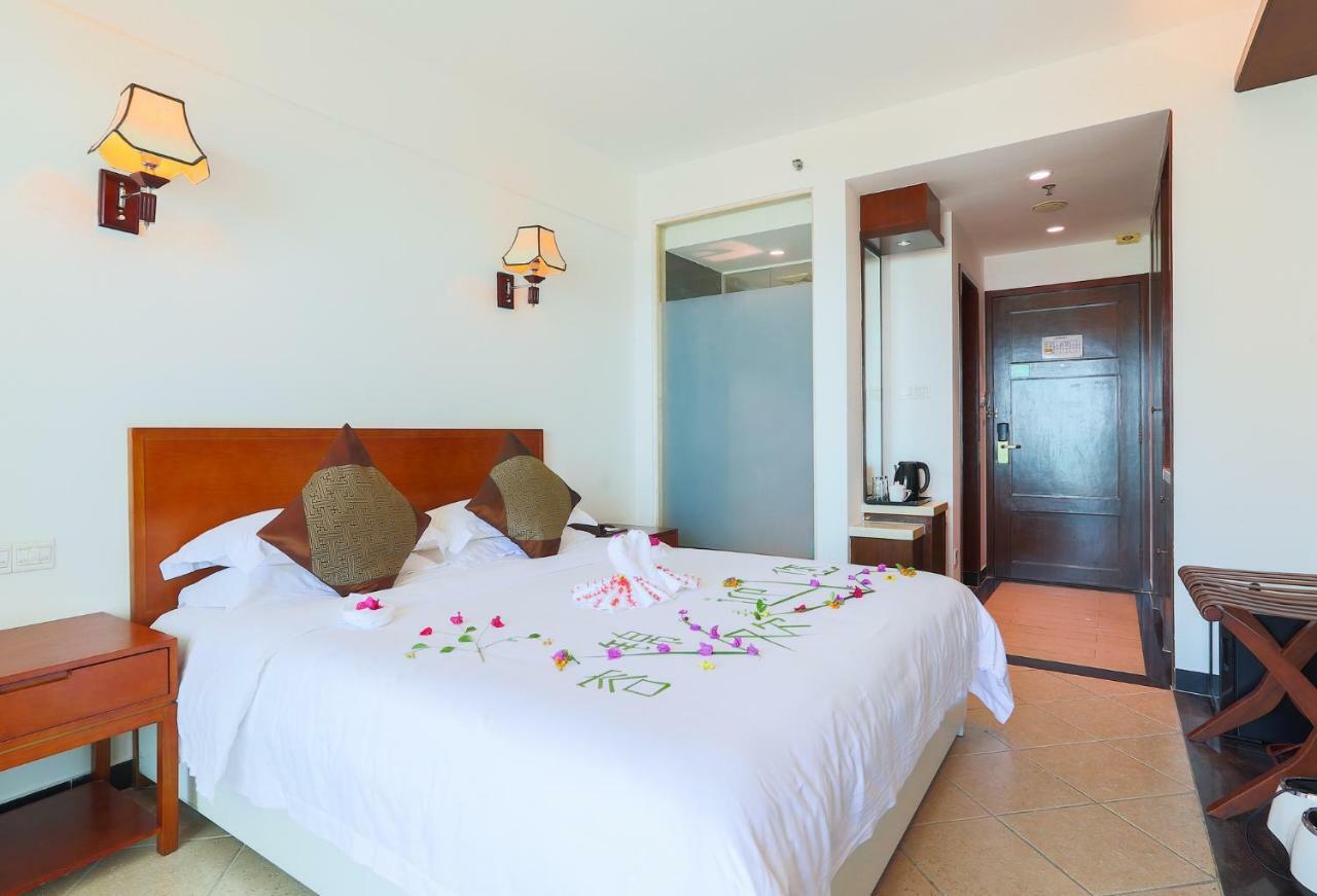 Rongjin Haiyue Hotel Sanya Exterior photo