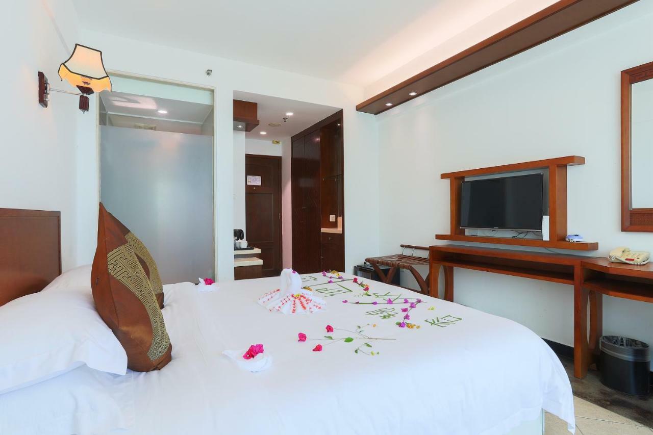 Rongjin Haiyue Hotel Sanya Exterior photo